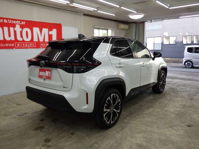 トヨタ ヤリスクロス　ハイブリッド １．５ ハイブリッド Ｚ Ｅ－ＦＯＵＲ ４ＷＤ R7年 (東北) 99
