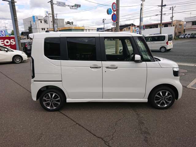 ホンダ Ｎ　ＢＯＸ カスタム ６６０ ４ＷＤ R7年 (東北) 99