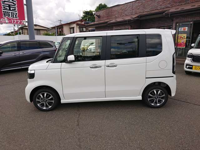 ホンダ Ｎ　ＢＯＸ カスタム ６６０ ４ＷＤ R7年 (東北) 99