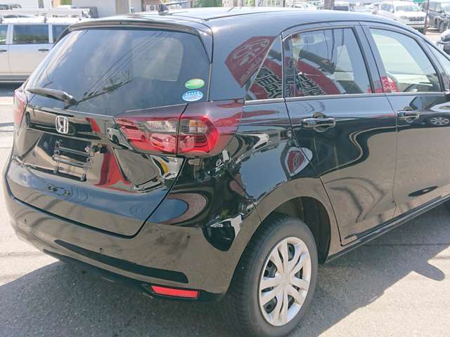 ホンダ フィット １．３ ベーシック ４ＷＤ R3年 (東北) 99