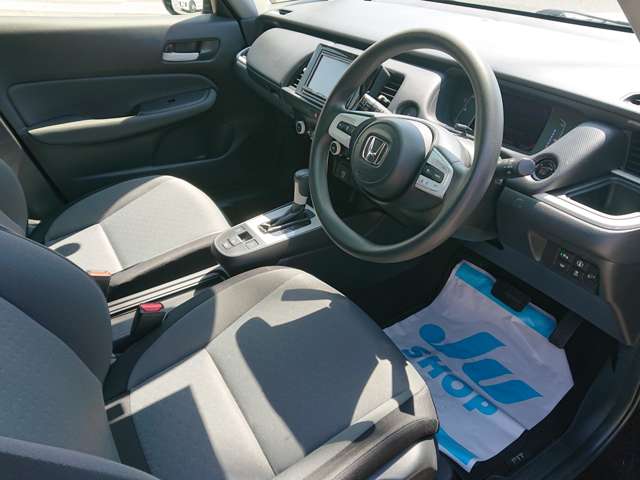 ホンダ フィット １．３ ベーシック ４ＷＤ R3年 (東北) 99