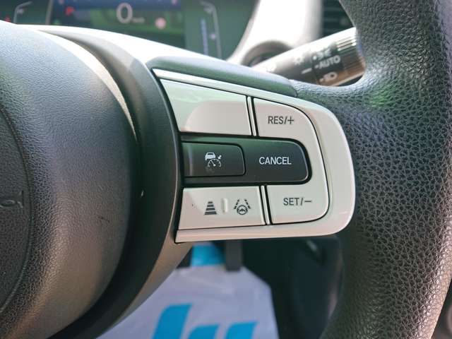 ホンダ フィット １．３ ベーシック ４ＷＤ R3年 (東北) 99