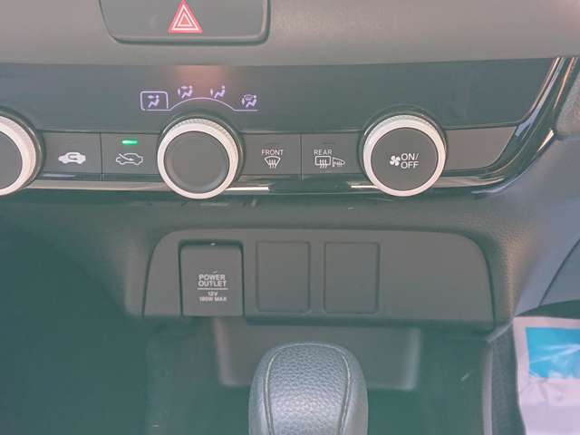 ホンダ フィット １．３ ベーシック ４ＷＤ R3年 (東北) 99