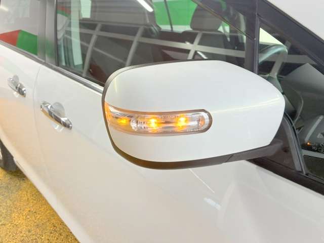 マツダ ＭＰＶ ２．３ ２３Ｓ H24年 (関東) 99