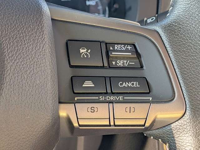 スバル フォレスター ２．０ Ｓ リミテッド ４ＷＤ H27年 (関東) 99