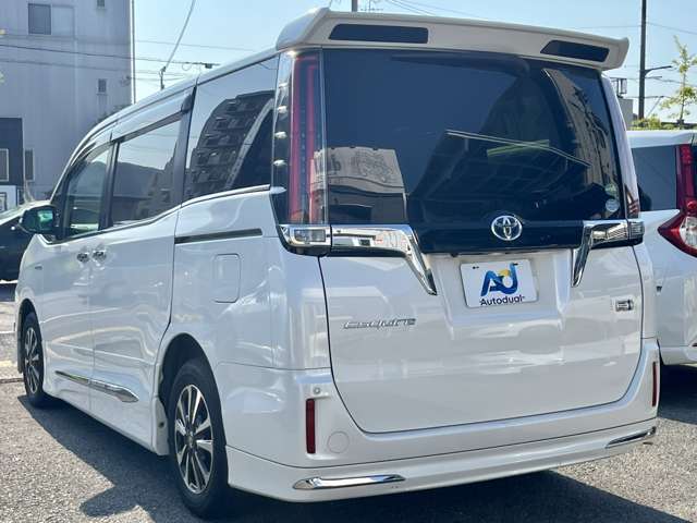トヨタ エスクァイア　ハイブリッド １．８ ハイブリッド ＧＩ プレミアムパッケージ H30年 (近畿) 99