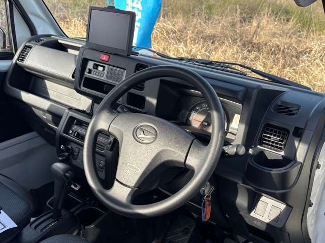 ダイハツ ハイゼットトラック ６６０ スタンダード ＳＡＩＩＩＴ ３方開 ４ＷＤ R2年 (九州・沖縄) 99