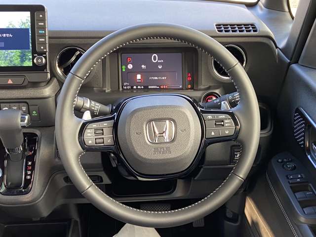 ホンダ Ｎ　ＢＯＸ カスタム ６６０ ターボ コーディネートスタイル ２トーン R6年 (九州・沖縄) 99