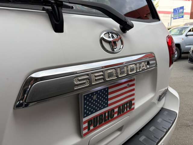 米国トヨタ セコイア リミテッド H22年 (東北) 99