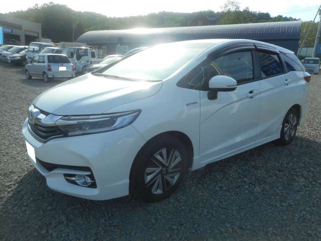 ホンダ シャトル １．５ ハイブリッド Ｘ H28年 (北海道) 99
