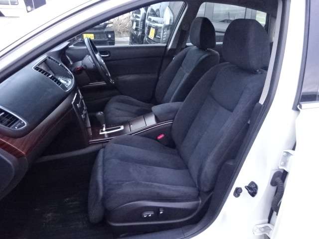 日産 ティアナ ２．５ ２５０ＸＶ H23年 (甲信越・北陸) 99