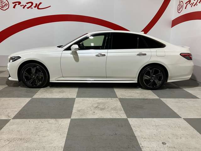 トヨタ クラウン　ハイブリッド ハイブリッド ２．５ ＲＳ ＦＯＵＲ ４ＷＤ R2年 (東北) 99