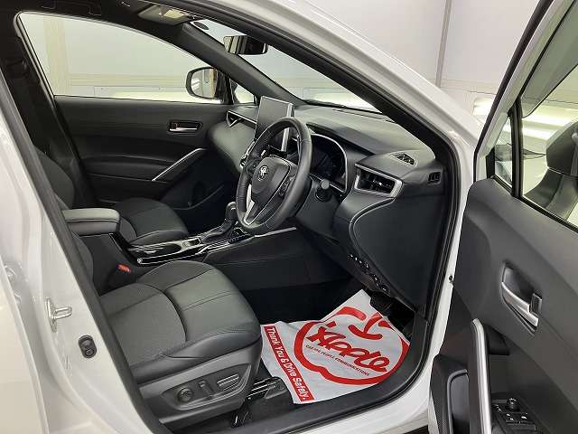 トヨタ カローラクロス　ハイブリッド １．８ ハイブリッド Ｚ Ｅ－ＦＯＵＲ ４ＷＤ R6年 (東北) 99