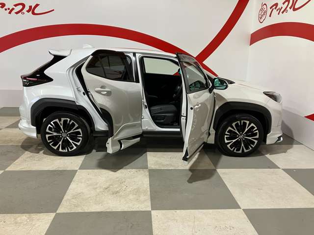 トヨタ ヤリスクロス　ハイブリッド １．５ ハイブリッド Ｚ Ｅ－ＦＯＵＲ ４ＷＤ R6年 (東北) 99