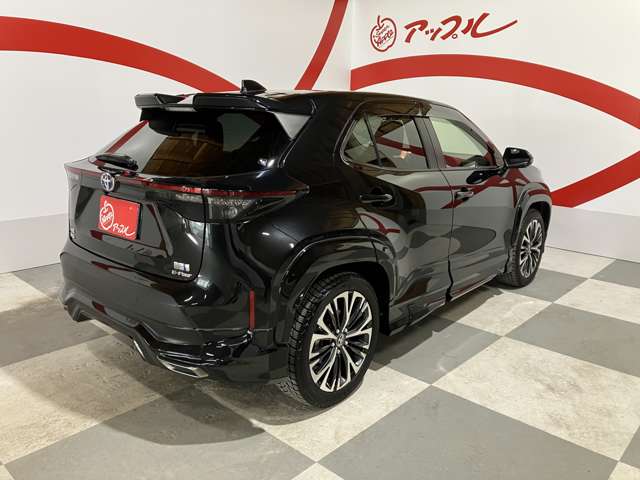 トヨタ ヤリスクロス　ハイブリッド １．５ ハイブリッド Ｚ Ｅ－ＦＯＵＲ ４ＷＤ R4年 (東北) 99