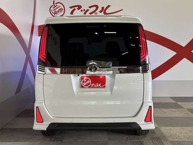 トヨタ ヴォクシー ２．０ ＺＳ 煌ＩＩＩ ４ＷＤ R3年 (東北) 99