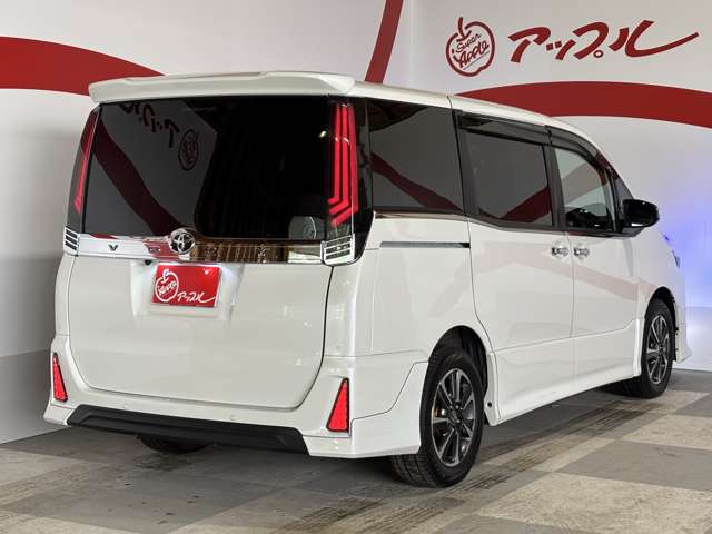 トヨタ ヴォクシー ２．０ ＺＳ 煌ＩＩＩ ４ＷＤ R3年 (東北) 99