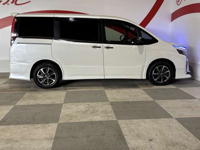 トヨタ ヴォクシー ２．０ ＺＳ 煌ＩＩＩ ４ＷＤ R3年 (東北) 99