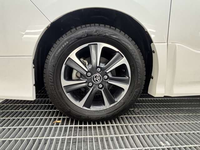 トヨタ ヴォクシー ２．０ ＺＳ 煌ＩＩＩ ４ＷＤ R3年 (東北) 99