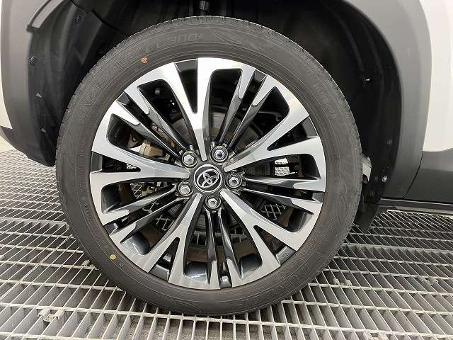 トヨタ ヤリスクロス　ハイブリッド １．５ ハイブリッド Ｚ アドベンチャー Ｅ－ＦＯＵＲ ４ＷＤ R4年 (東北) 99