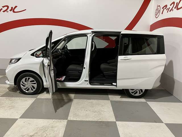 ホンダ フリード １．５ Ｇ ホンダセンシング ４ＷＤ R2年 (東北) 99