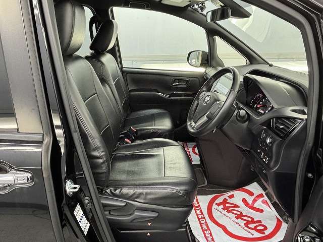 トヨタ ノア ２．０ ＳＩ ＷＸＢ ４ＷＤ H30年 (東北) 99
