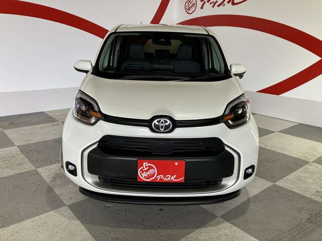 トヨタ シエンタ　ハイブリッド ハイブリッド １．５ Ｚ Ｅ－ＦＯＵＲ ４ＷＤ R5年 (東北) 99