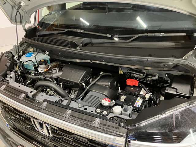 ホンダ Ｎ　ＢＯＸ カスタム ６６０ ターボ コーディネートスタイル ２トーン ４ＷＤ R6年 (東北) 99