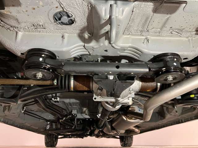 ホンダ Ｎ　ＢＯＸ カスタム ６６０ ターボ コーディネートスタイル ２トーン ４ＷＤ R6年 (東北) 99