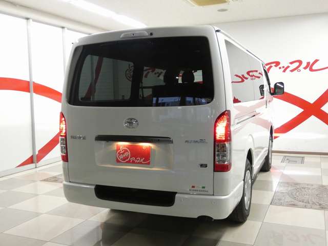 トヨタ ハイエースバン ２．８ スーパーＧＬ ダークプライム Ｓ ロングボディ ディーゼルターボ ４ＷＤ R7年 (東北) 99