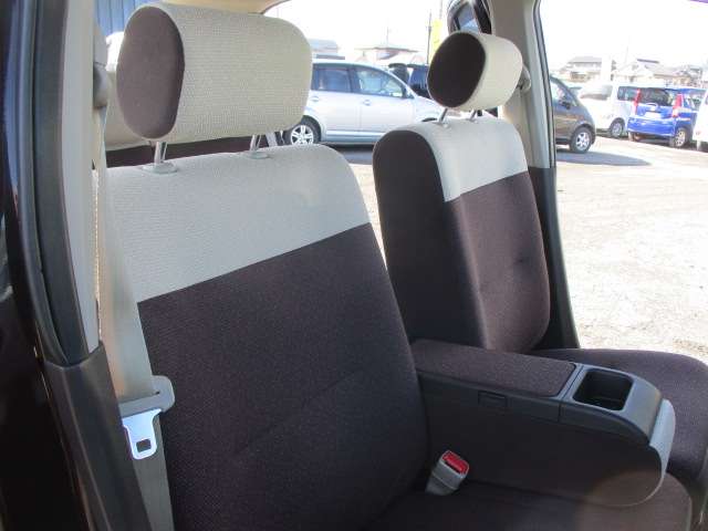 トヨタ パッソ １．０ プラスハナ ４ＷＤ H25年 () 99