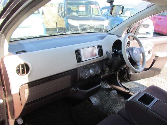 トヨタ パッソ １．０ プラスハナ ４ＷＤ H25年 () 99