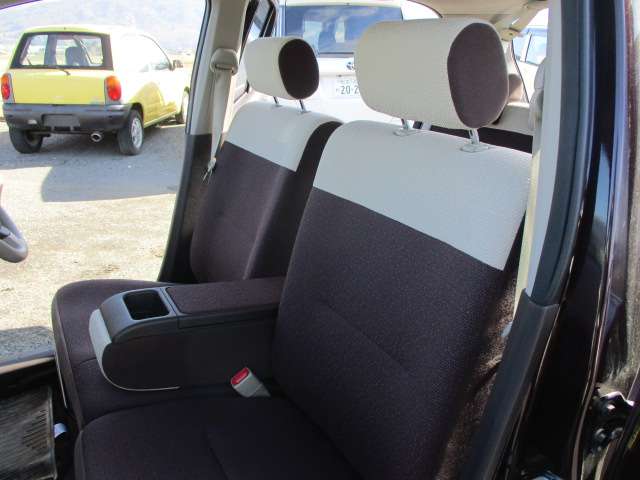 トヨタ パッソ １．０ プラスハナ ４ＷＤ H25年 () 99