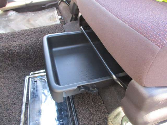 トヨタ パッソ １．０ プラスハナ ４ＷＤ H25年 () 99