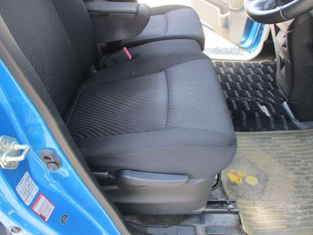 スズキ スペーシア ６６０ カスタム Ｚターボ ４ＷＤ H29年 () 99