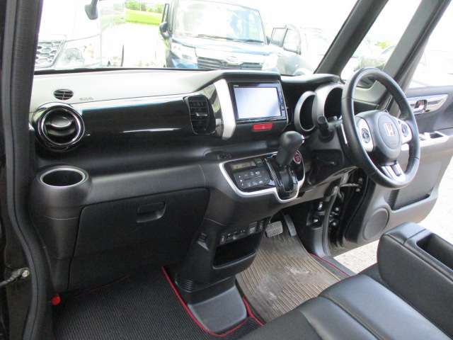 ホンダ Ｎ　ＢＯＸ ターボＳＳＰＫＧブラックスタイルＰＫＧ H28年 () 99