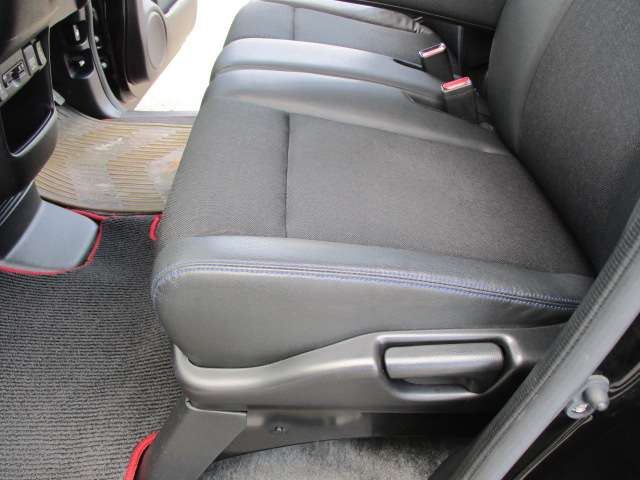 ホンダ Ｎ　ＢＯＸ ターボＳＳＰＫＧブラックスタイルＰＫＧ H28年 () 99