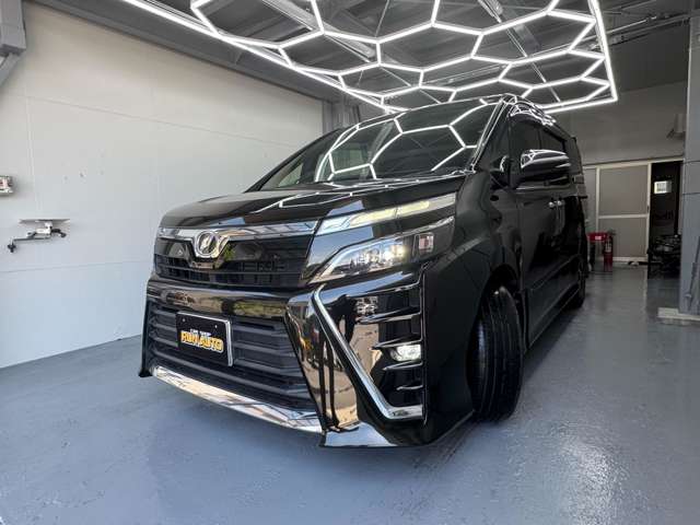 トヨタ ヴォクシー ２．０ ＺＳ 煌 H30年 (九州・沖縄) 99