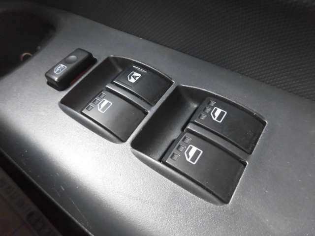 トヨタ ｂＢ １．５ Ｚ 煌 H26年 (東海) 99