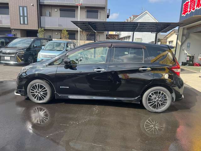 日産 ノート １．２ Ｅ－ＰＯＷＥＲ Ｘ H29年 (九州・沖縄) 99