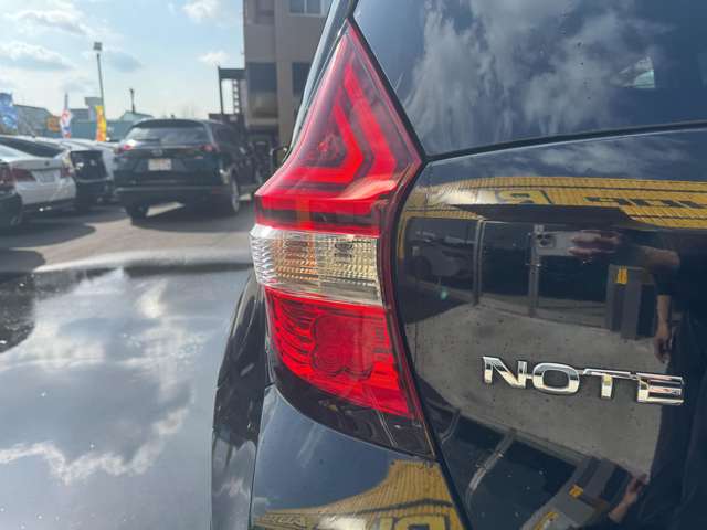 日産 ノート １．２ Ｅ－ＰＯＷＥＲ Ｘ H29年 (九州・沖縄) 99