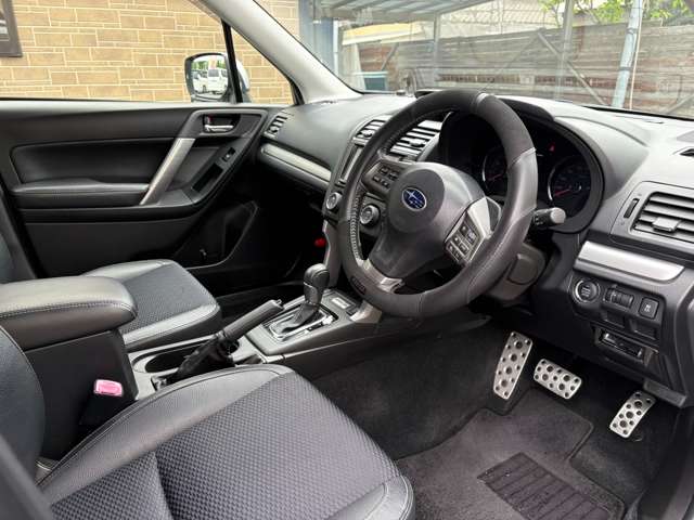 スバル フォレスター ２．０ＸＴ アイサイト ４ＷＤ H26年 (九州・沖縄) 99