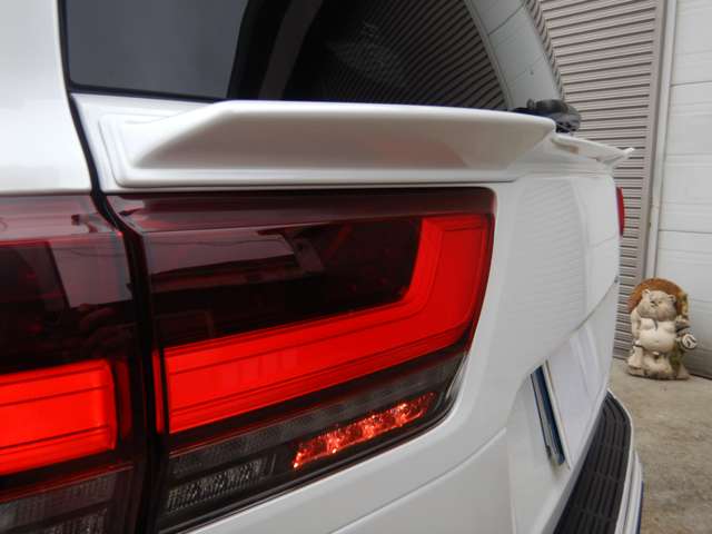 トヨタ ランドクルーザー ３．５ ＺＸ ４ＷＤ R8年 (中国) 99