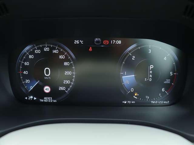 ボルボ ＸＣ６０ Ｄ４ ＡＷＤ インスクリプション ディーゼルターボ ４ＷＤ H30年 (関東) 99