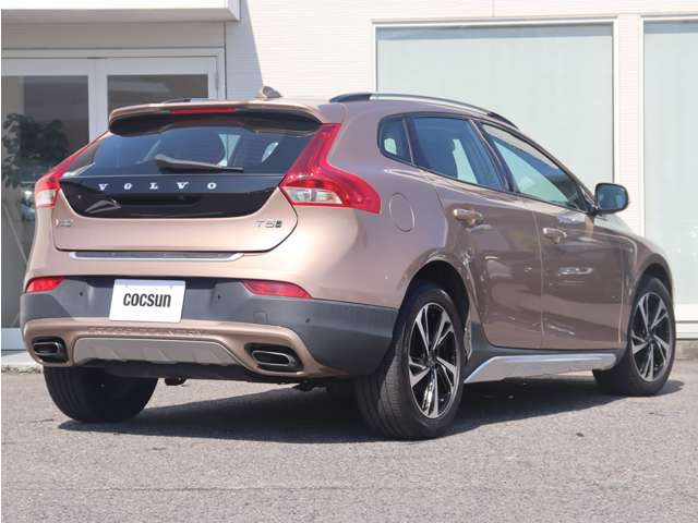 ボルボ Ｖ４０クロスカントリー Ｔ５ ＡＷＤ サマム ４ＷＤ H29年 (東海) 99