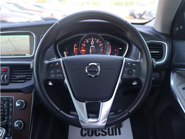 ボルボ Ｖ４０クロスカントリー Ｔ５ ＡＷＤ サマム ４ＷＤ H29年 (東海) 99