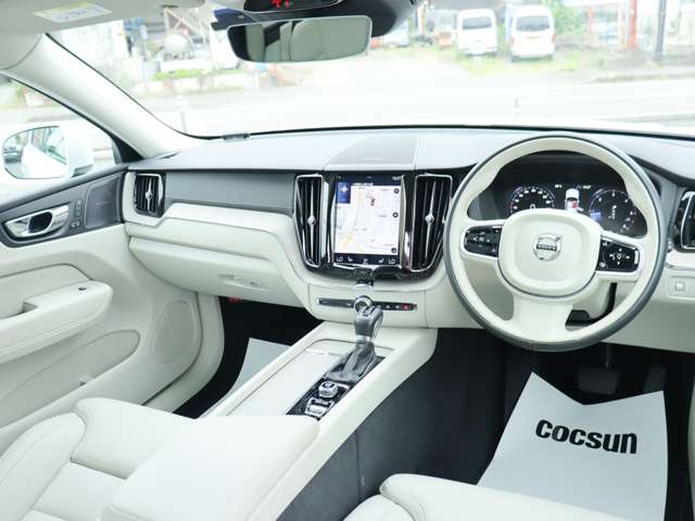 ボルボ ＸＣ６０ Ｄ４ ＡＷＤ インスクリプション ディーゼルターボ ４ＷＤ R1年 (関東) 99