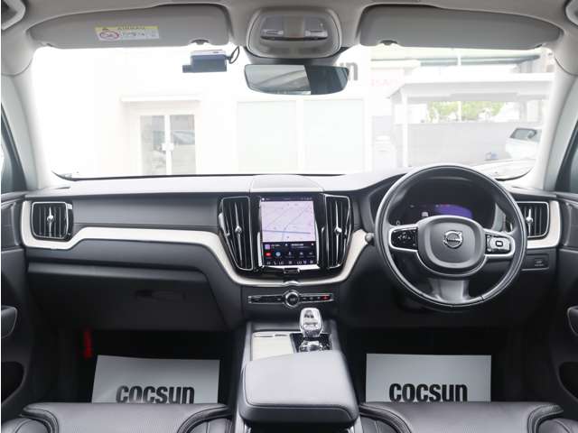 ボルボ ＸＣ６０ Ｂ５ ＡＷＤ インスクリプション ４ＷＤ R4年 (東海) 99