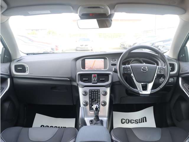ボルボ Ｖ４０ Ｄ４ ダイナミック エディション ディーゼルターボ H29年 (東海) 99