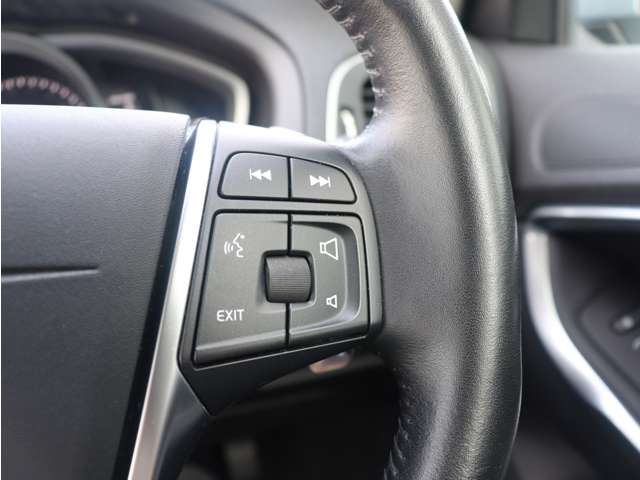 ボルボ Ｖ４０ Ｄ４ ダイナミック エディション ディーゼルターボ H29年 (東海) 99